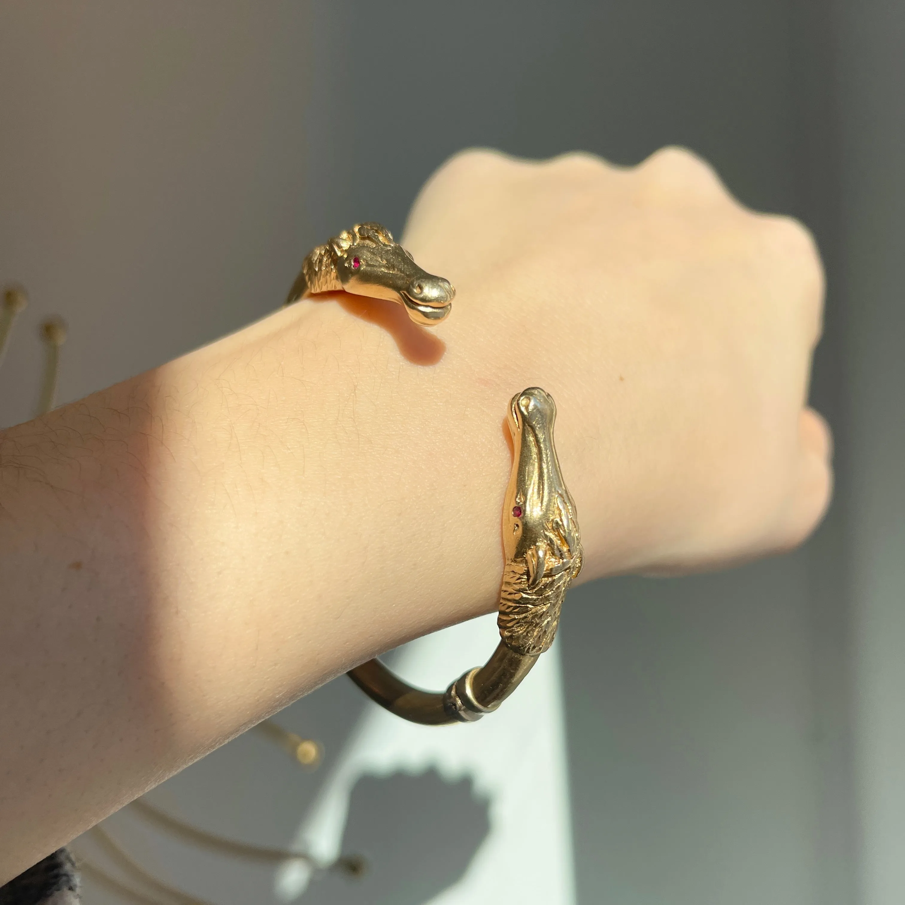 Estate 14KT Yellow Gold Double Horse Head Ruby Eyes Bangle Cuff Bracelet
