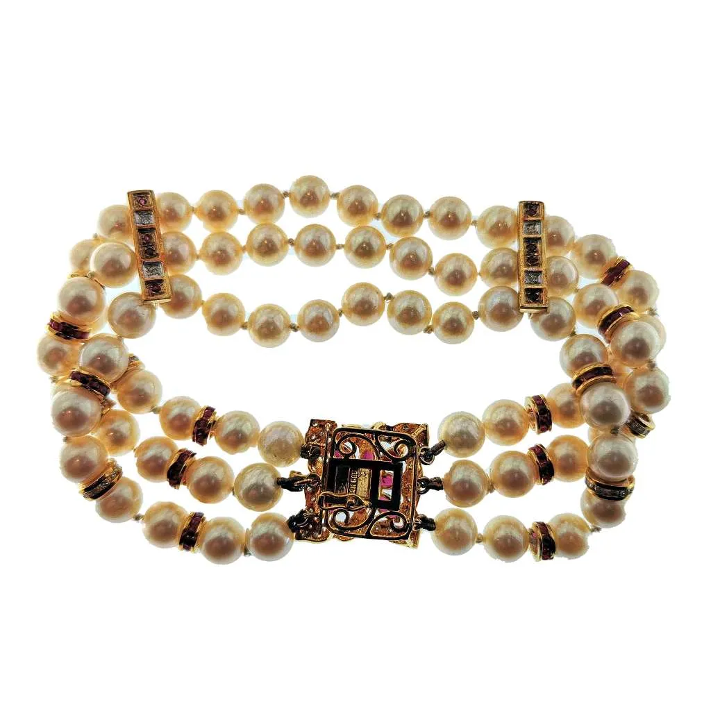 Three strings of pearl bracelet